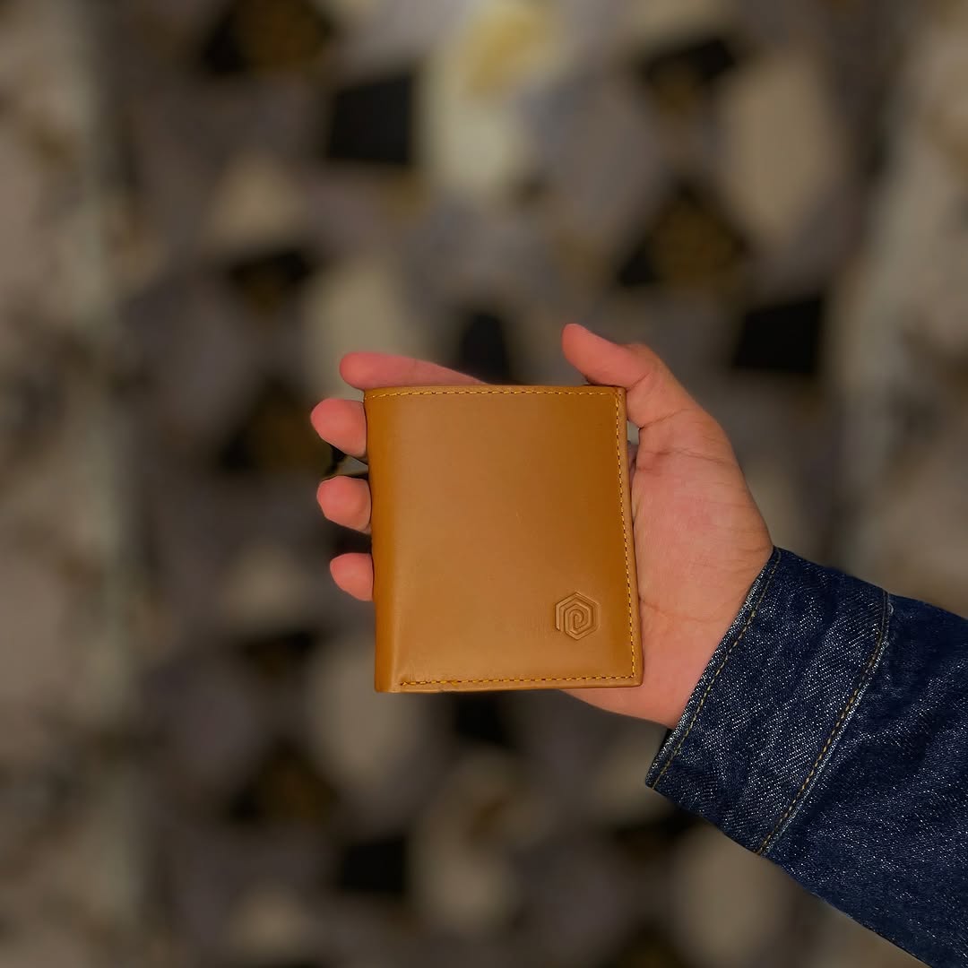 Plaade Minimalistic