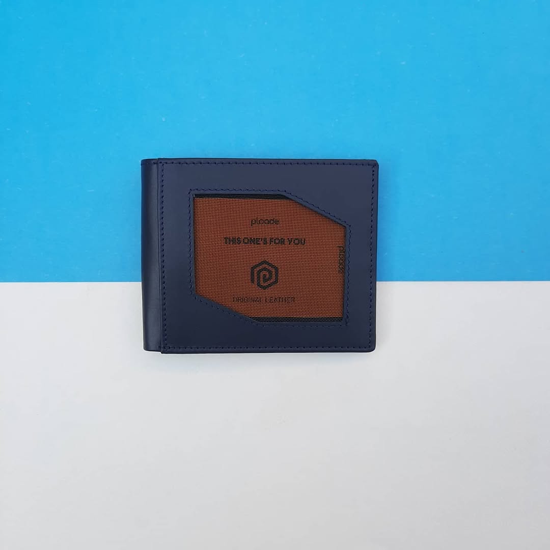 Plaade Bifold with an ID Window