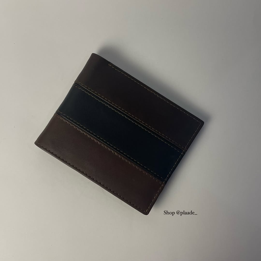 PLAADE BIFOLD WITH CENTRE STRIPE