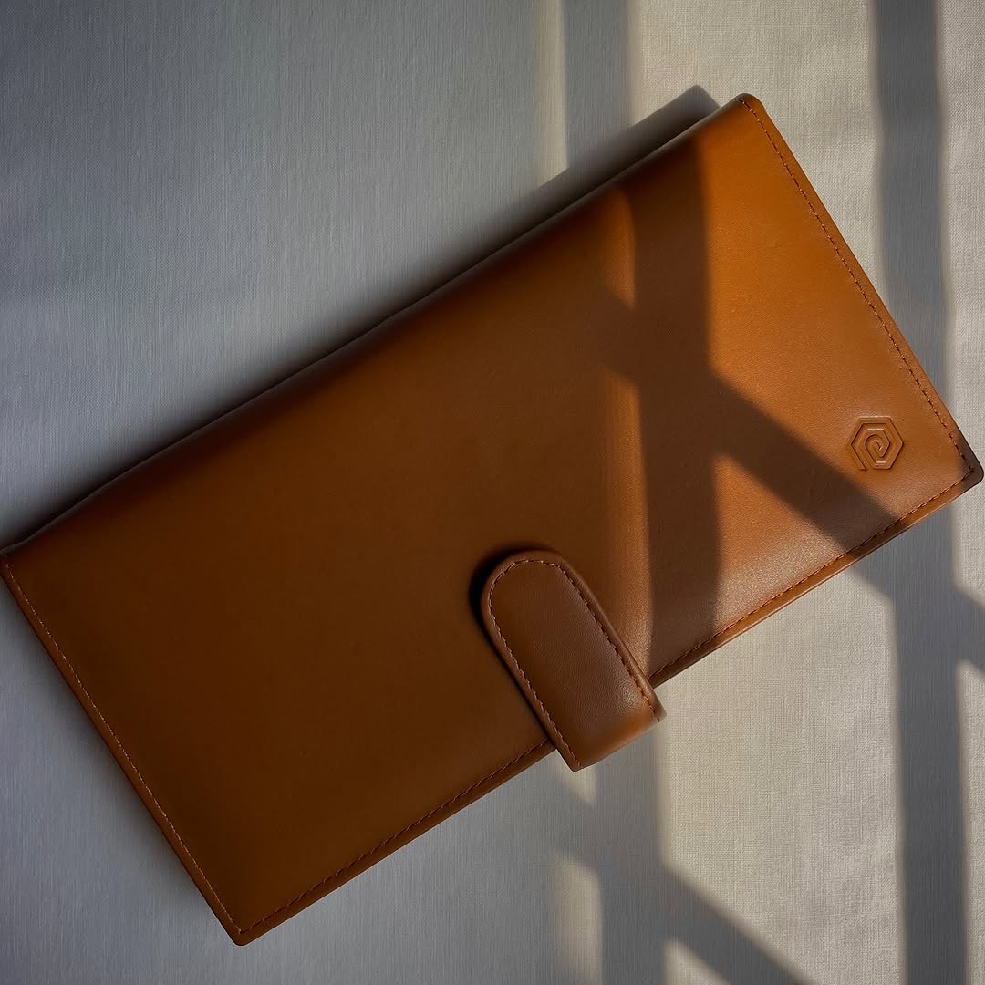 PLAADE TRAVEL ORGANISER