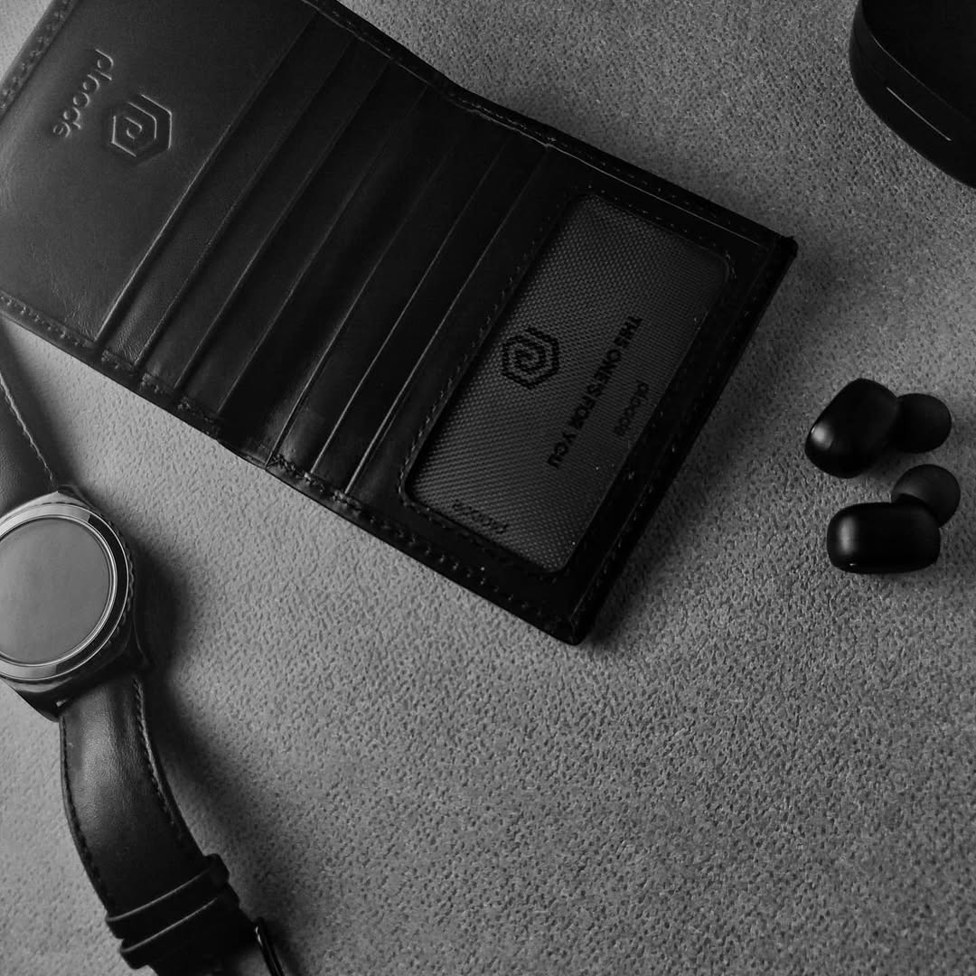 Plaade Minimalistic